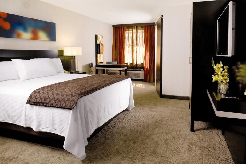Gold Coast Hotel And Casino Las Vegas Room photo