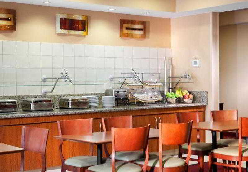Sonesta Es Suites Dallas Central Expressway Restaurant photo