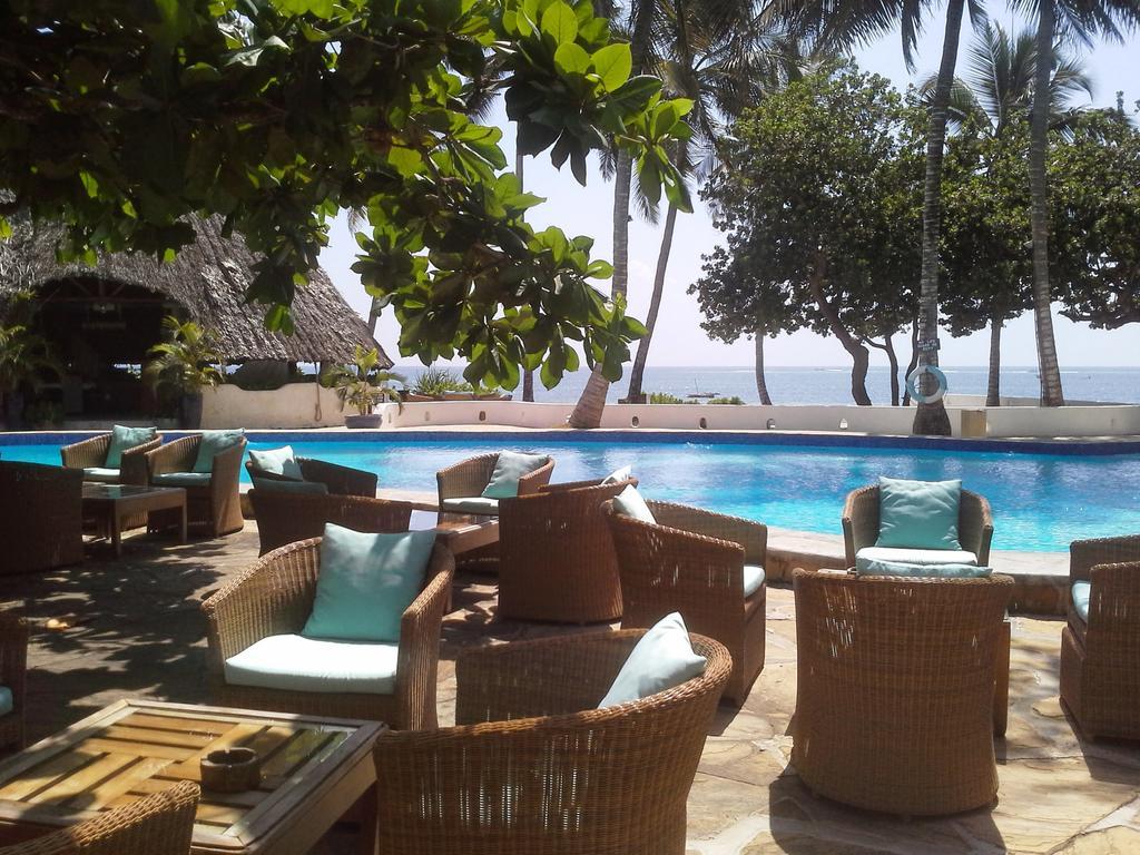 Ocean Village Club (Adults Only) Diani Beach Exterior photo