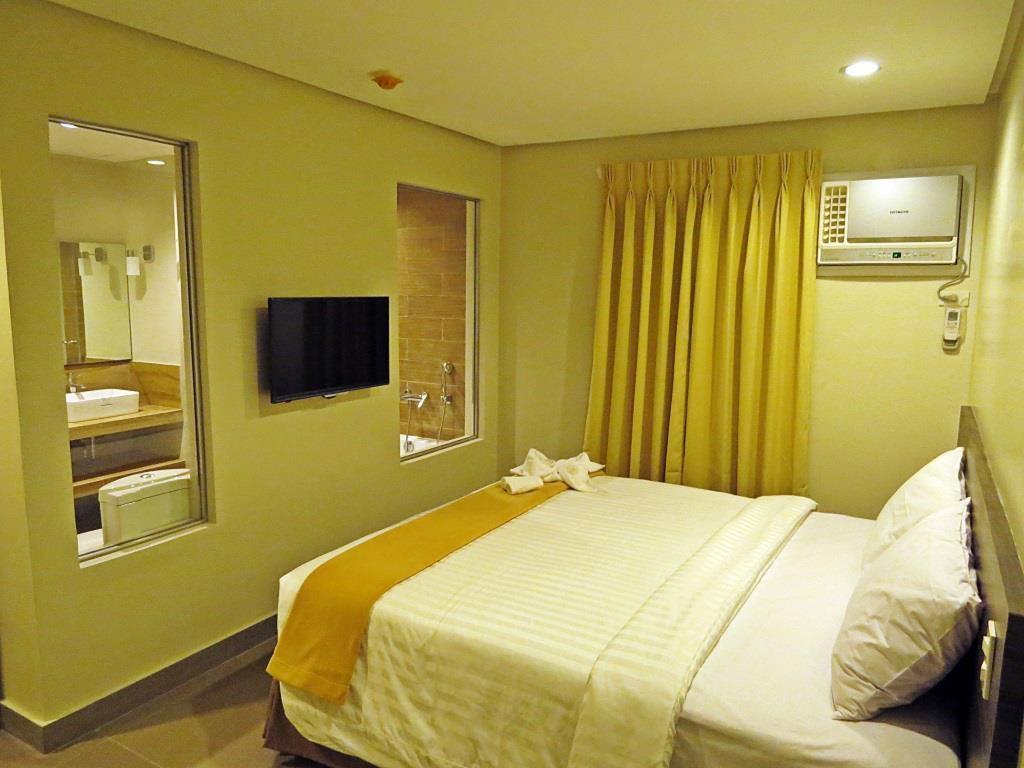Cebu R Hotel Mabolo Room photo