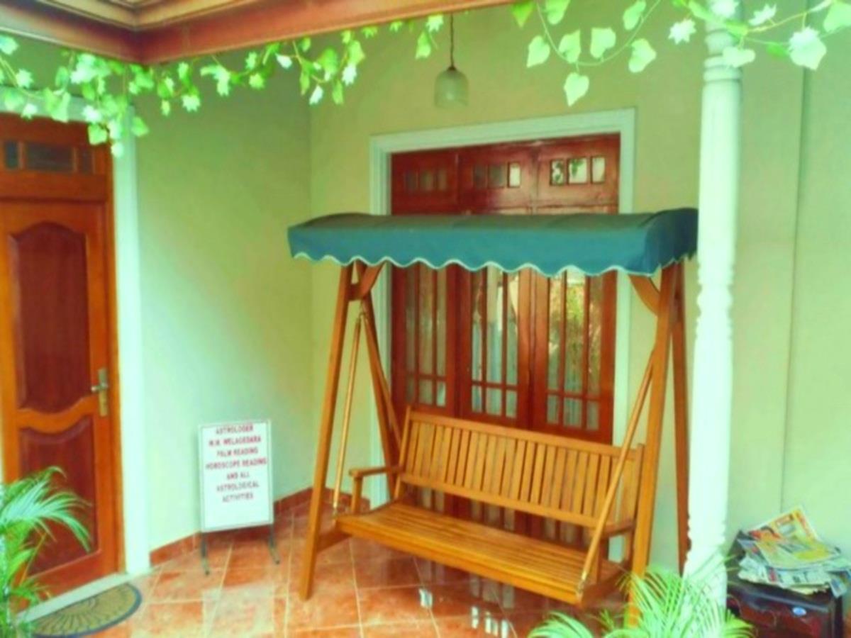 Kandy Royal Resort Exterior photo