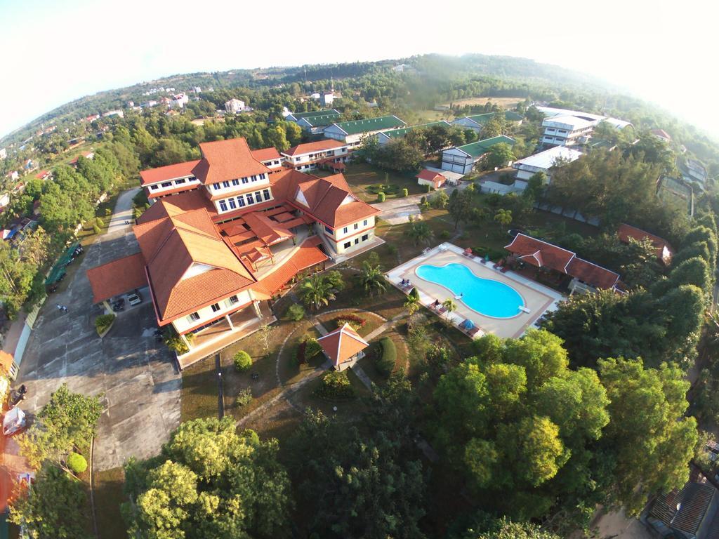 Don Bosco Hotel School Sihanoukville Exterior photo