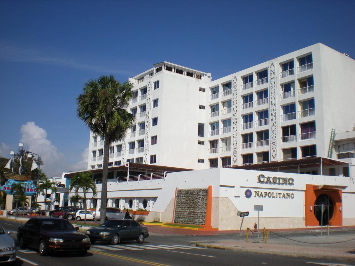 Napolitano Hotel Santo Domingo Exterior photo