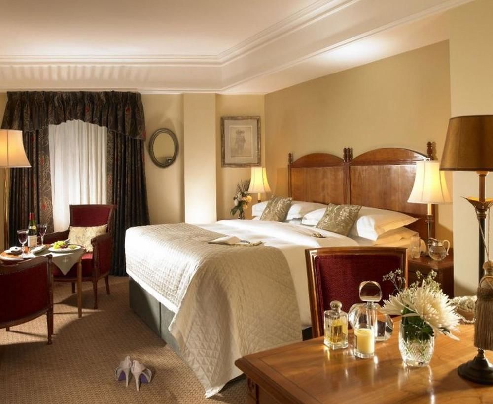 The Davenport Hotel Dublin Room photo