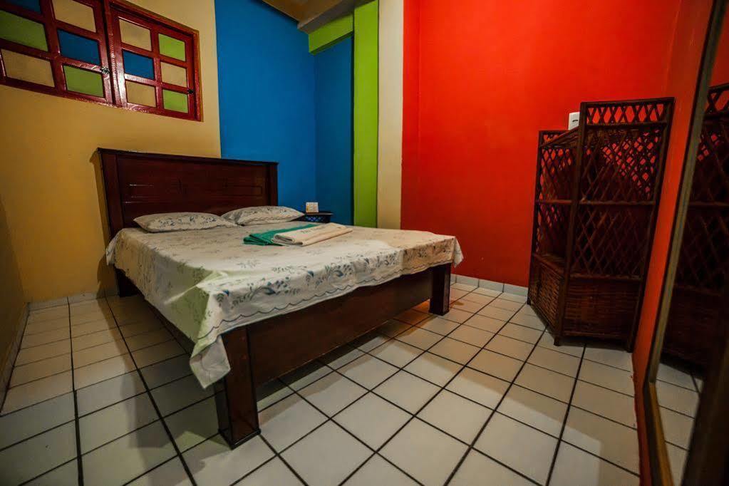 Hostel Pousada Pais Tropical Salvador Exterior photo