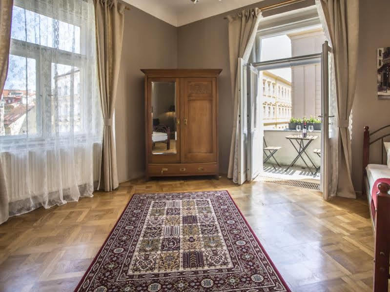Guestin 3Room Family Apartment @ Kremencova Prague Exterior photo