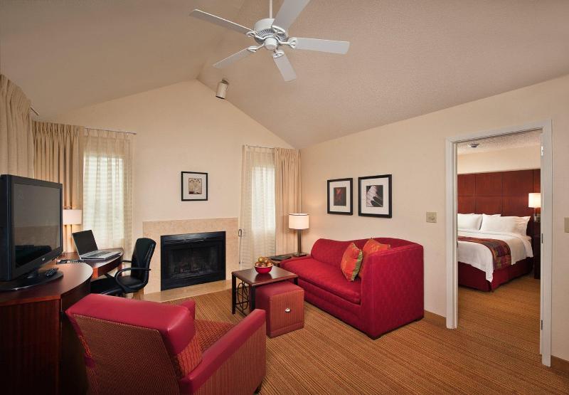 Springhill Suites By Marriott Annapolis Exterior photo