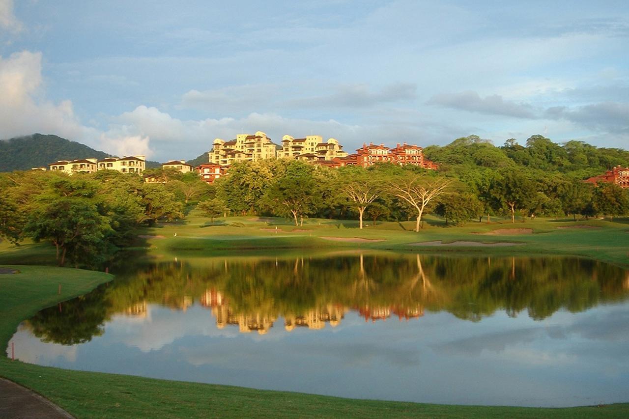 Reserva Conchal Beach Resort, Golf & Spa Brasilito Exterior photo