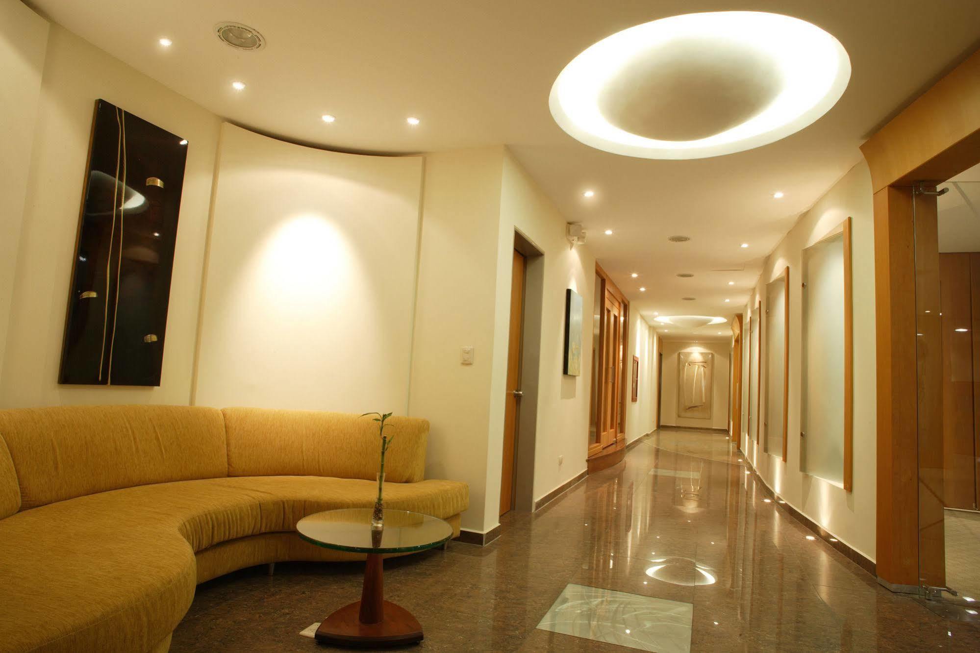 El Dorado Hotel Cuenca Interior photo