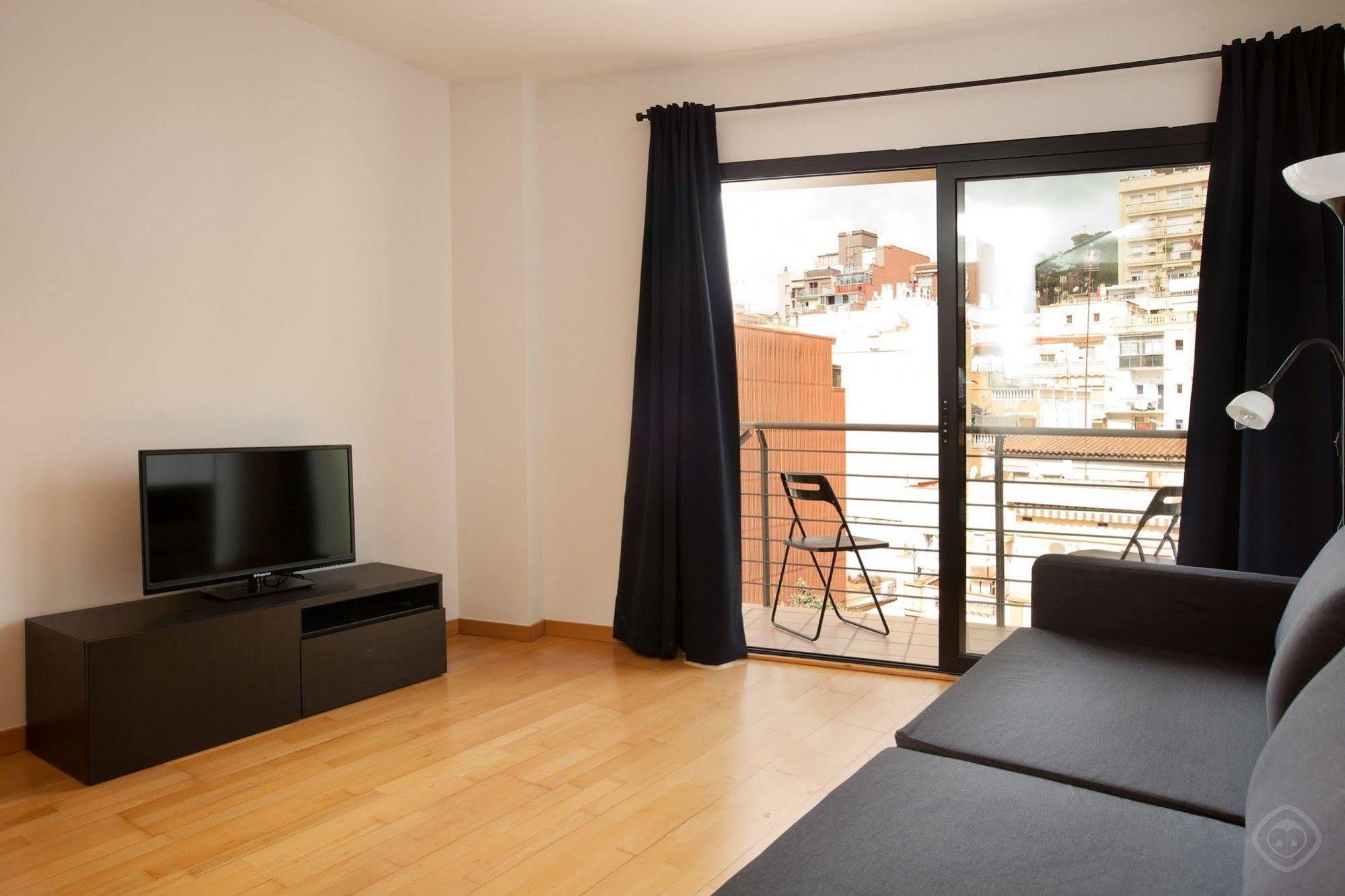 Gracia Apartments Barcelona Exterior photo