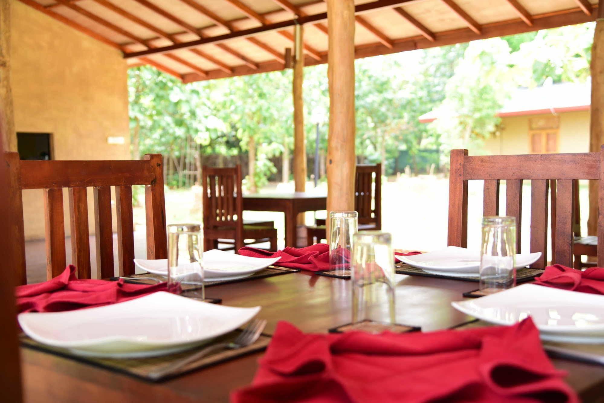 Indika Lake Resort Anuradhapura Exterior photo