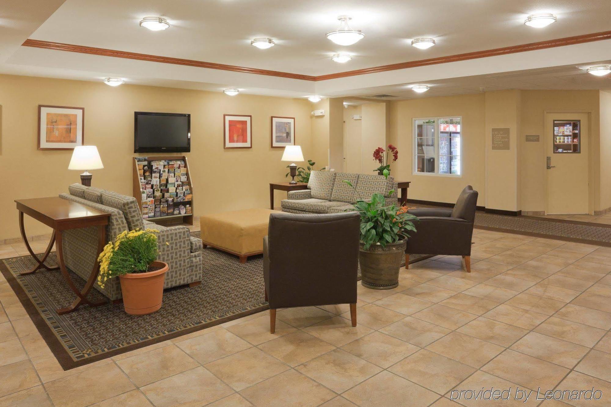 Candlewood Suites Perrysburg, An Ihg Hotel Interior photo