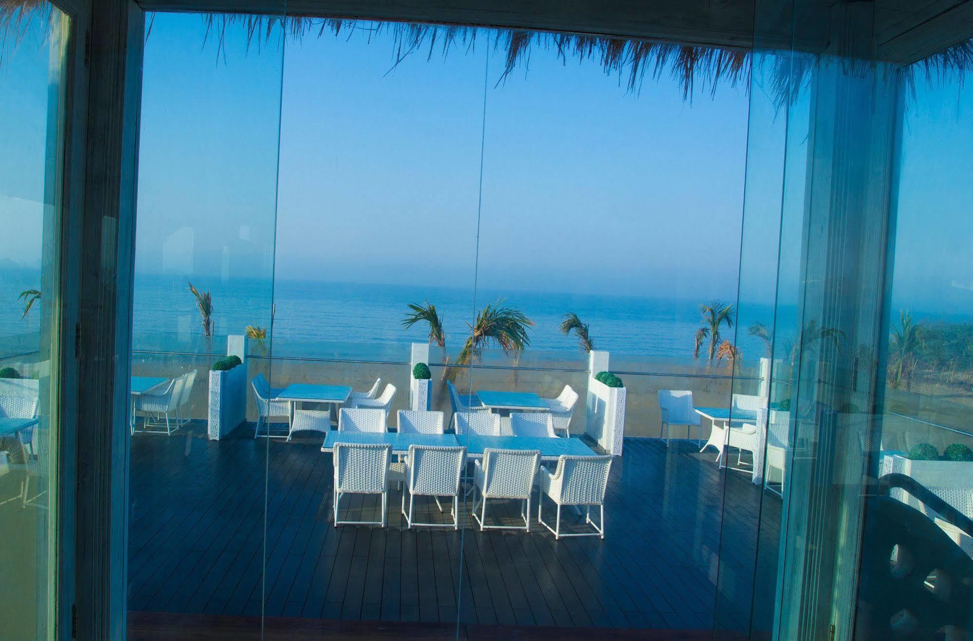 Serena Beach Resort Mandvi  Exterior photo