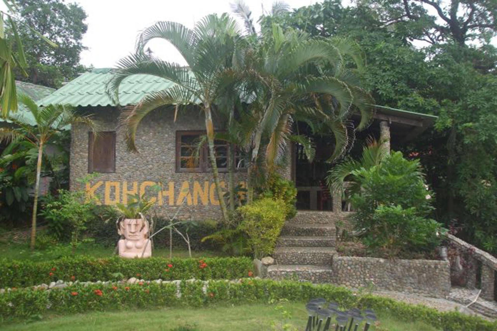 Koh Chang Hut Hotel Exterior photo
