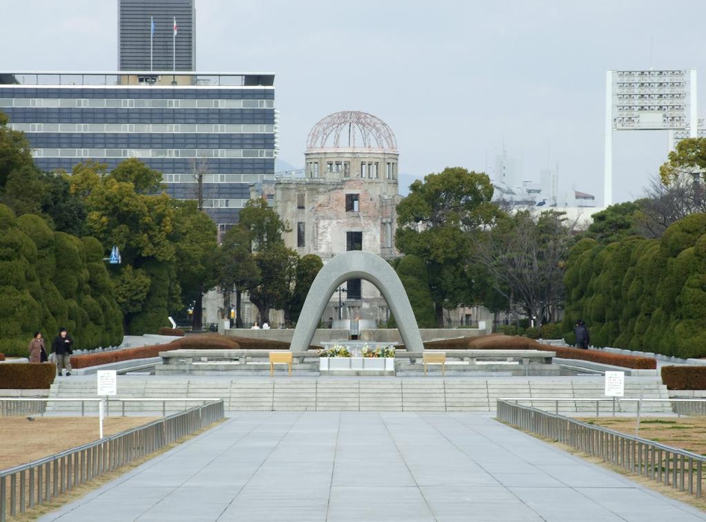 Hiroshima Tokyu Rei Hotel Exterior photo