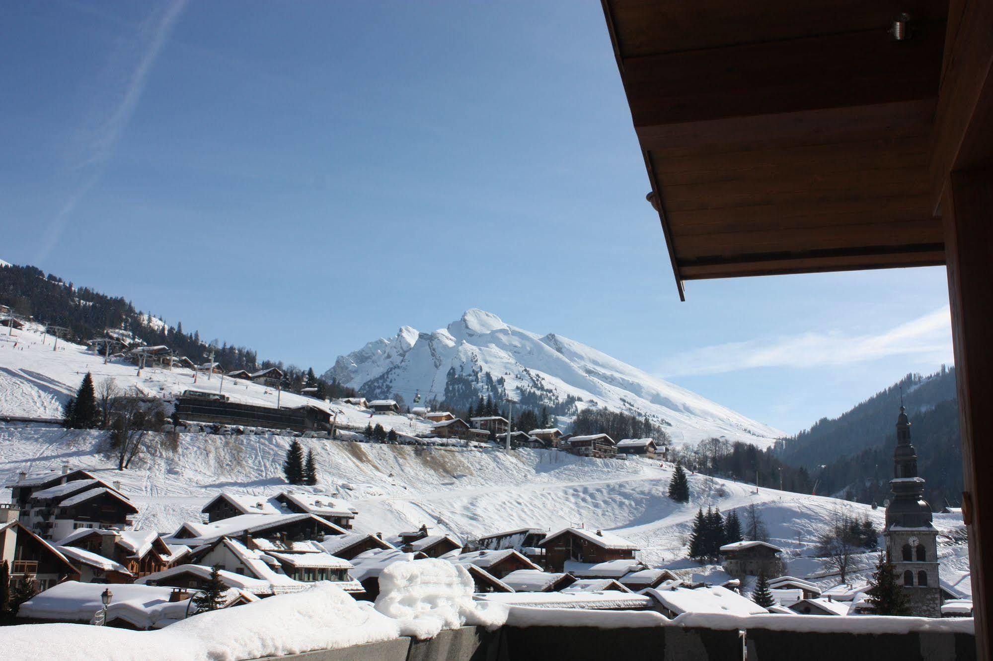 Residence - Les Grandes Alpes La Clusaz Exterior photo