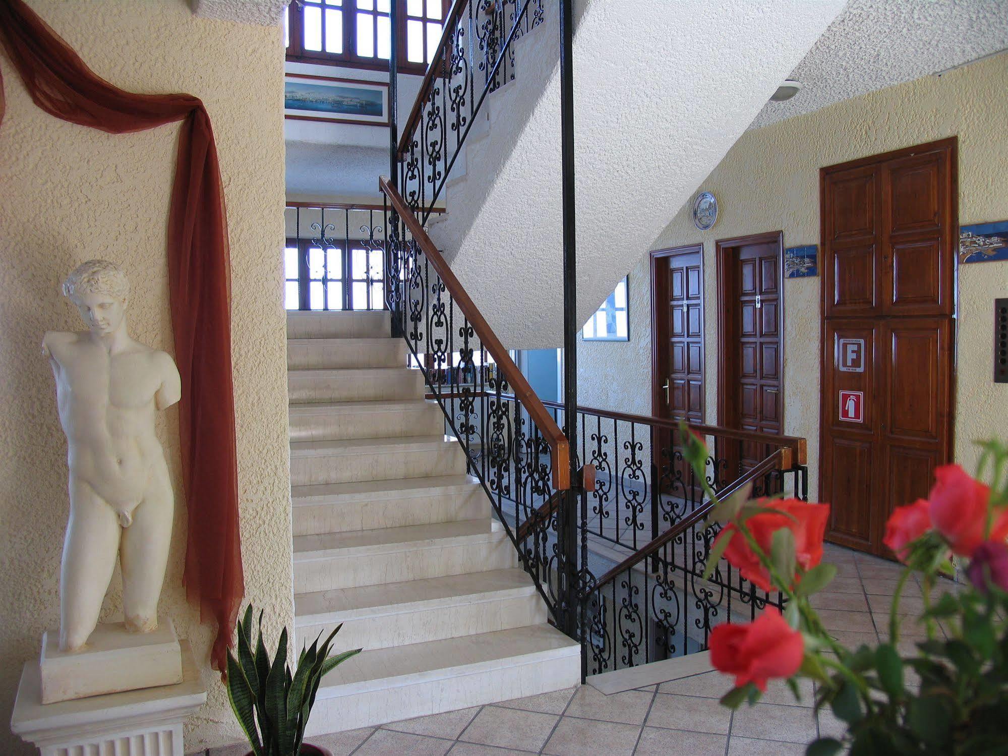 Cavos Bay Hotel & Studios Armenistis  Exterior photo
