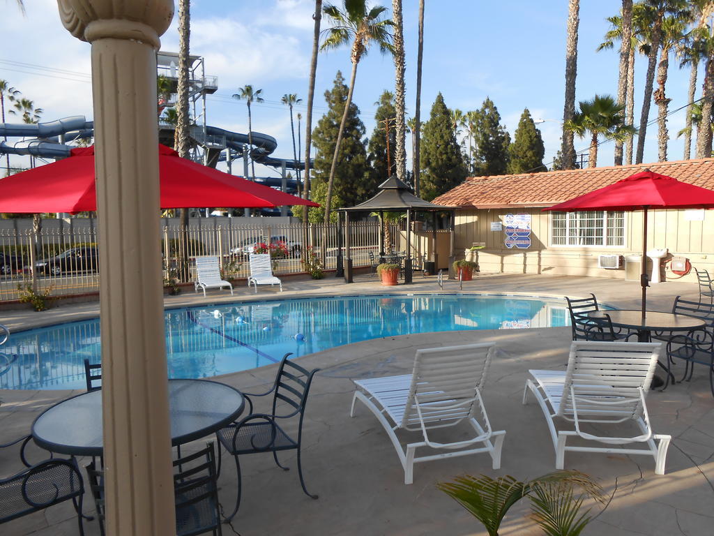 Best Inn & Suites Anaheim Exterior photo