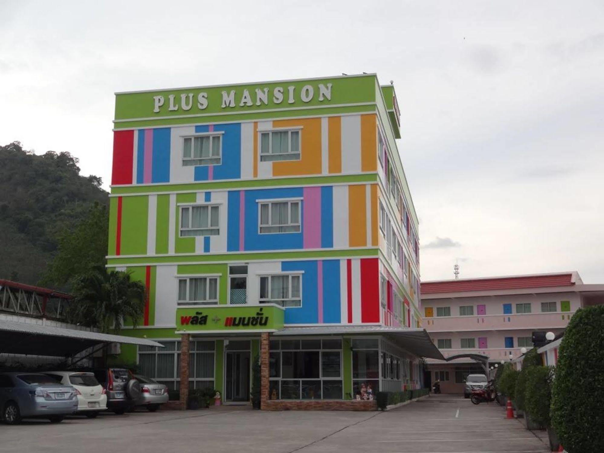 Plus Mansion Phuket Exterior photo