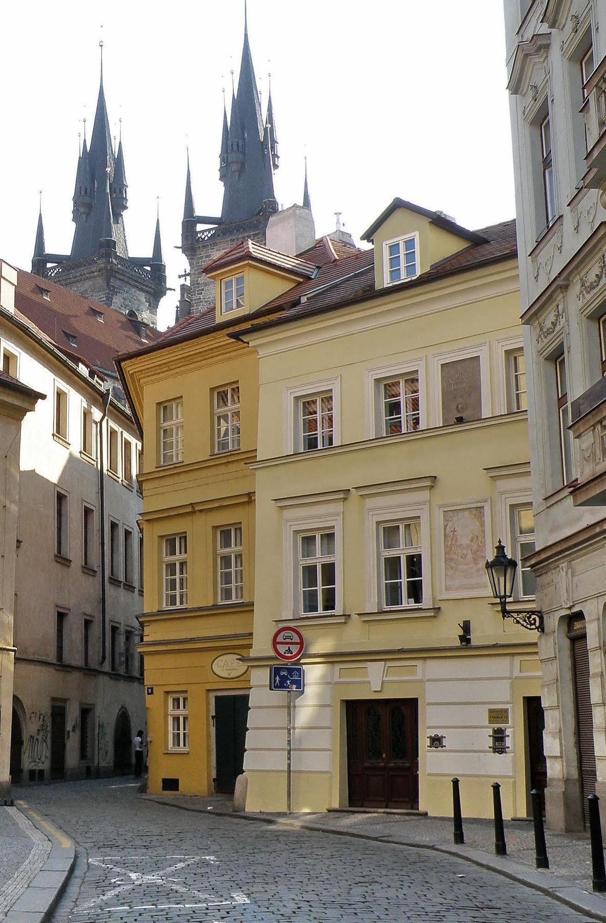 Residence Tynska Prague Exterior photo