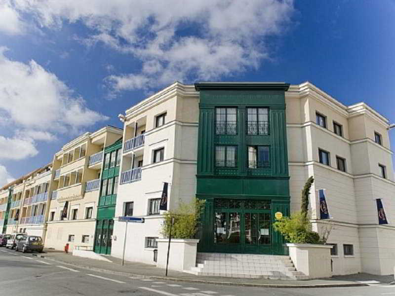 Residence Pierre & Vacances Centre La Rochelle  Exterior photo