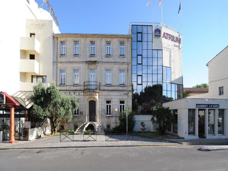 Hotel Atrium Arles Exterior photo