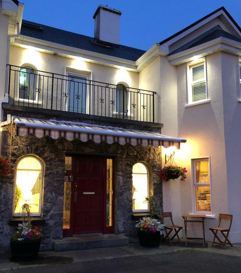 Amber Heights Bed & Breakfast Galway Exterior photo