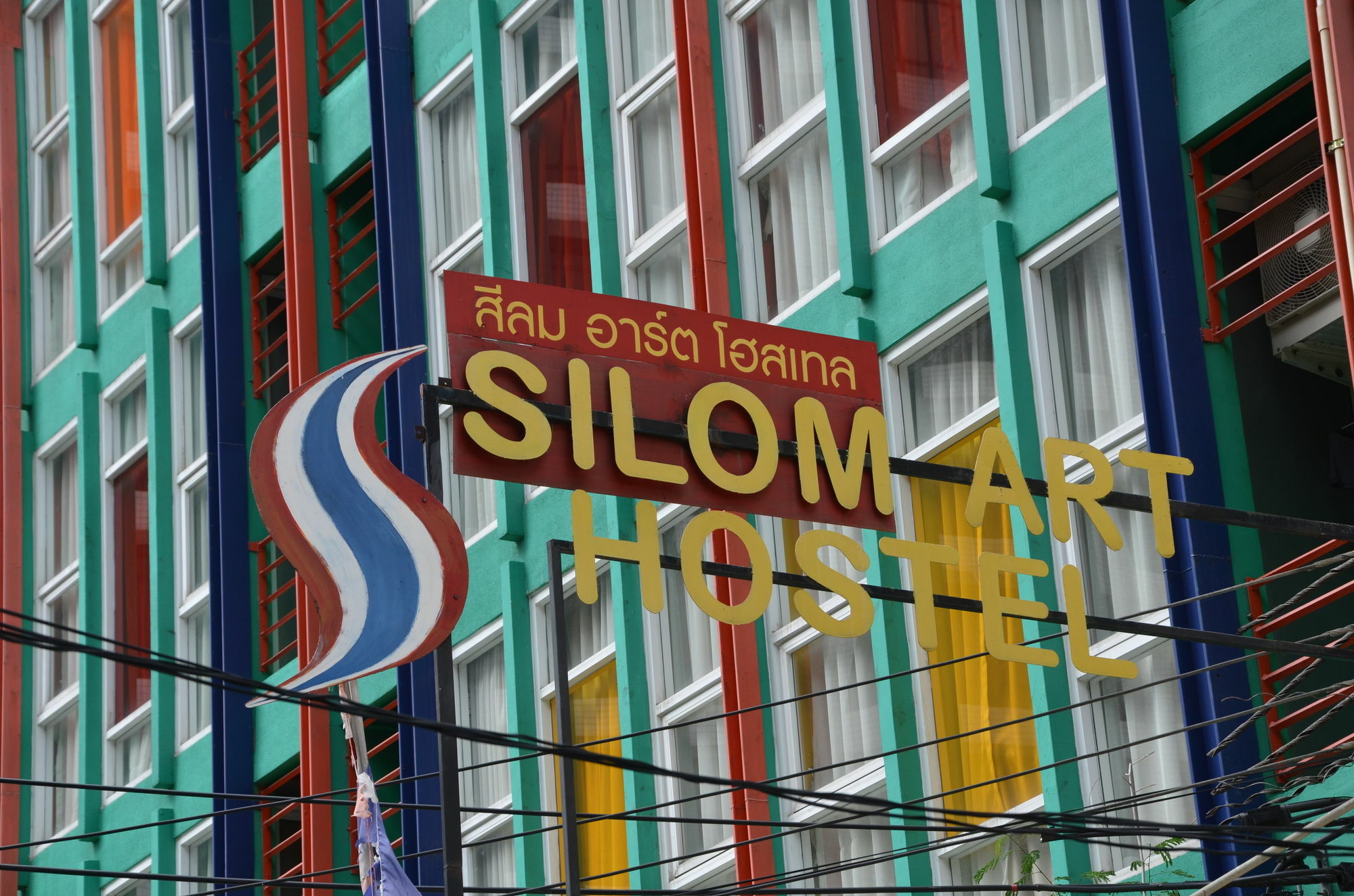 Silom Art Hostel Bangkok Exterior photo