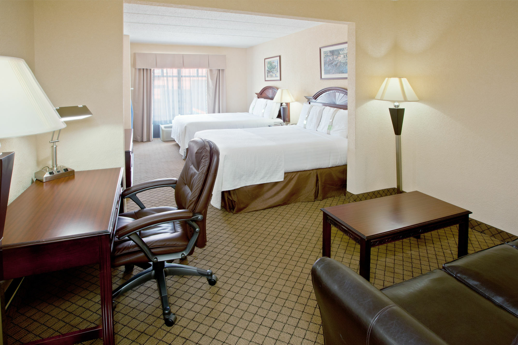 Delta Hotels Huntington Downtown Room photo