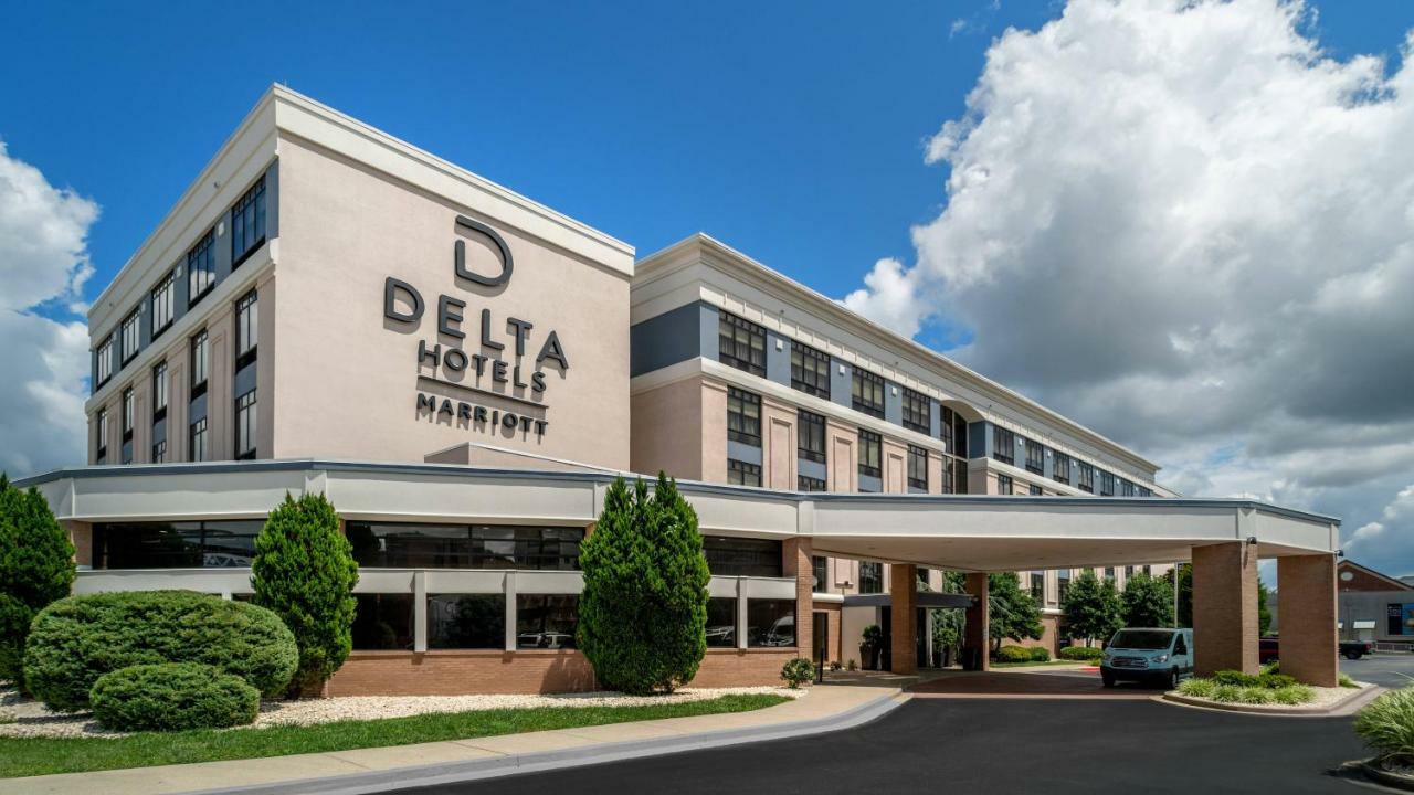 Delta Hotels Huntington Downtown Exterior photo