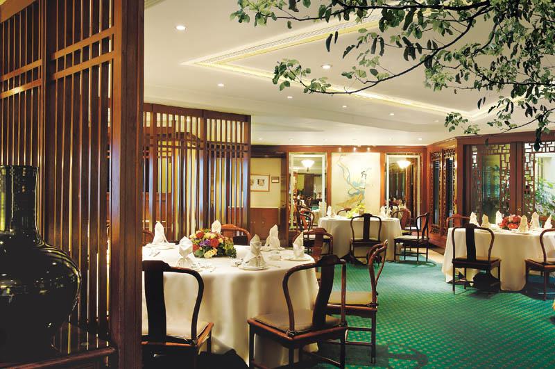 Renaissance Kowloon Hotel Hong Kong Restaurant photo