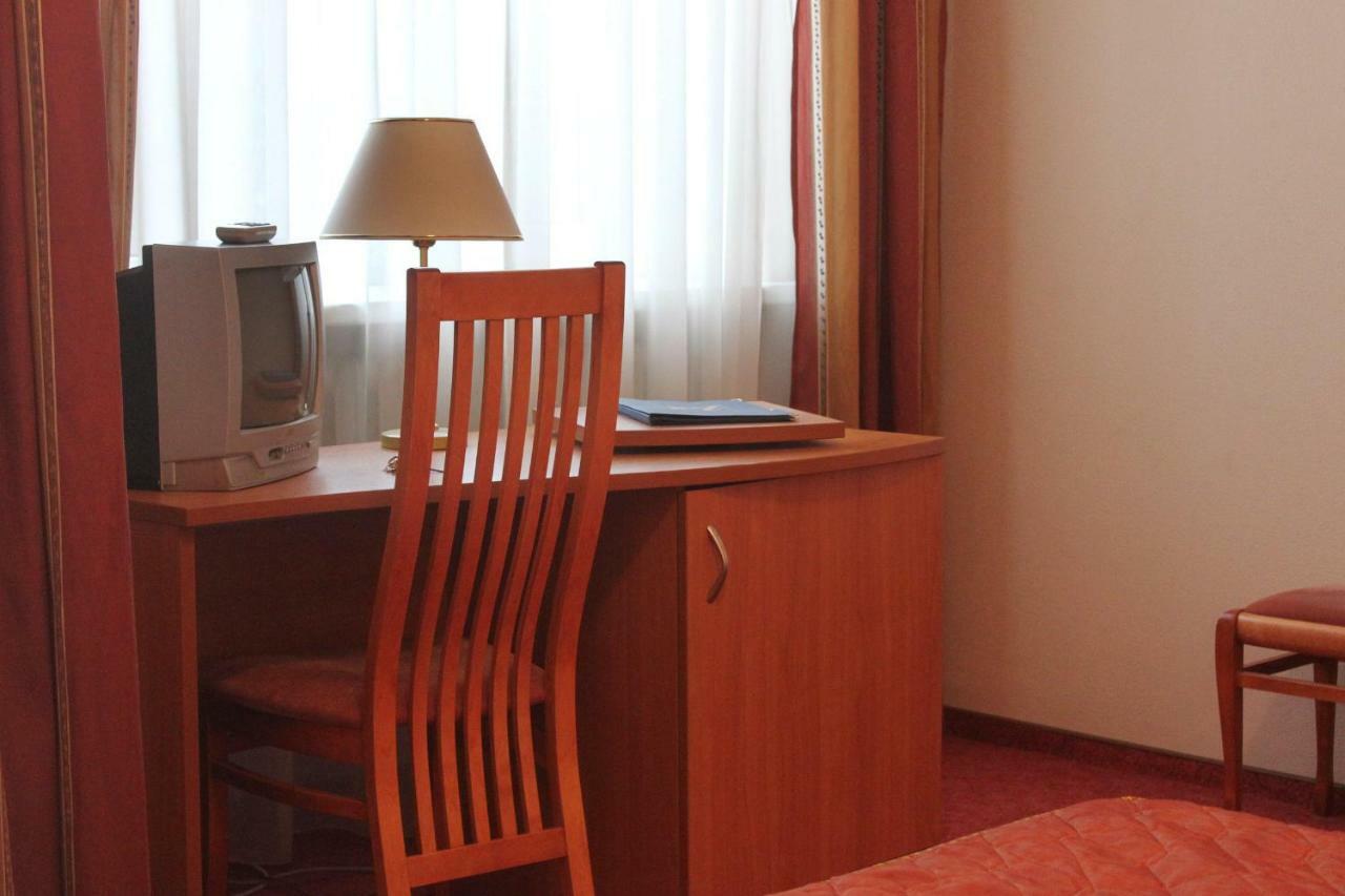 Uzkoe Hotel Moscow Room photo
