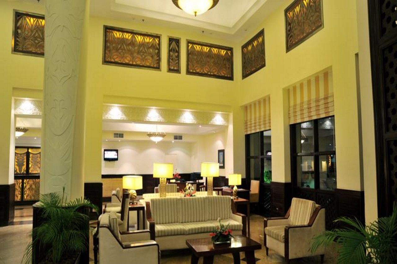 Dar Es Salaam Serena Hotel Exterior photo