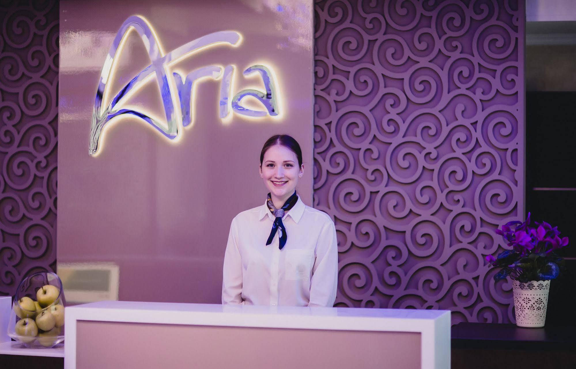 Aria Hotel Chisinau Exterior photo