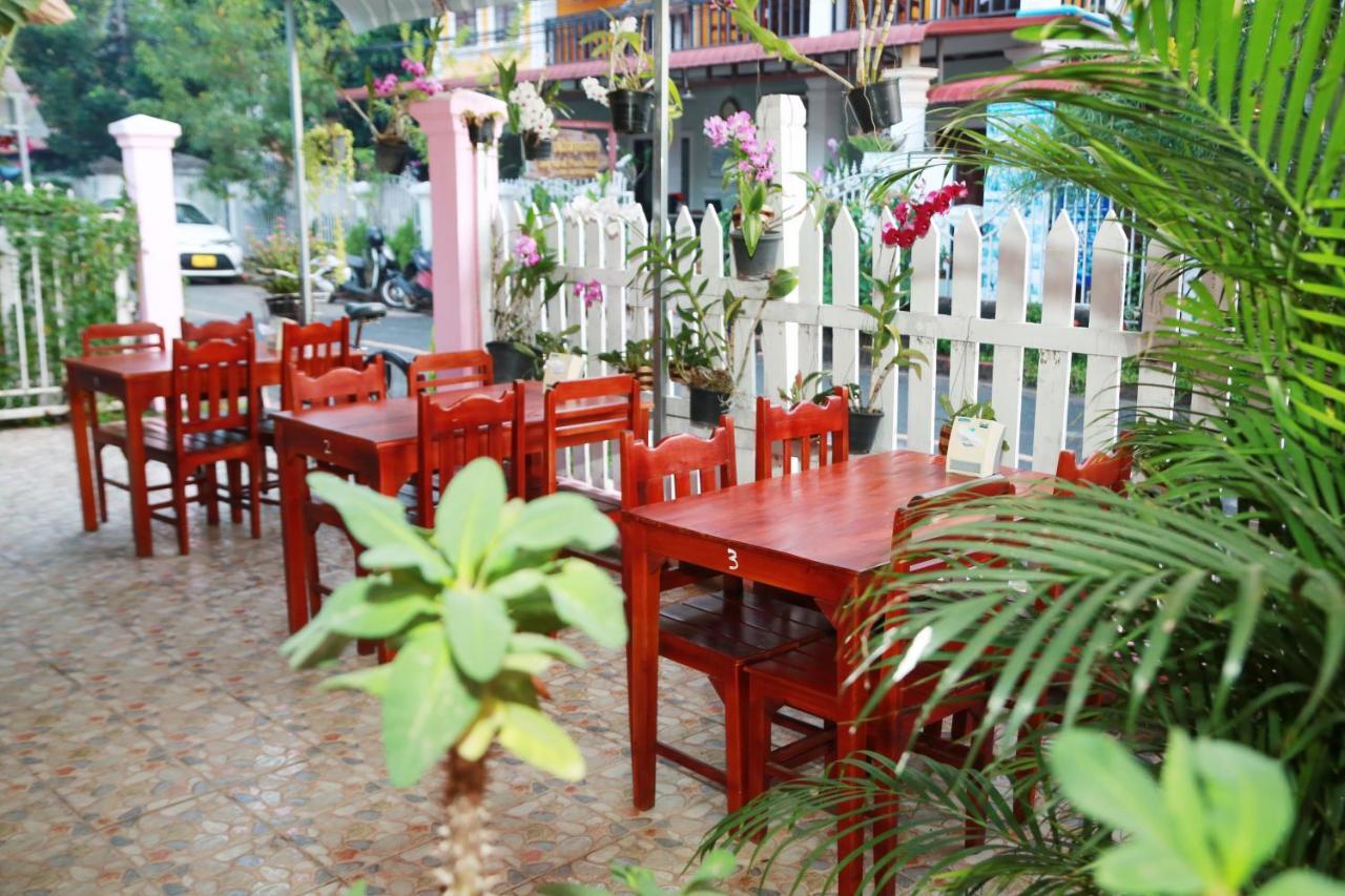 Singharat Boutique House Bed & Breakfast Luang Prabang Exterior photo