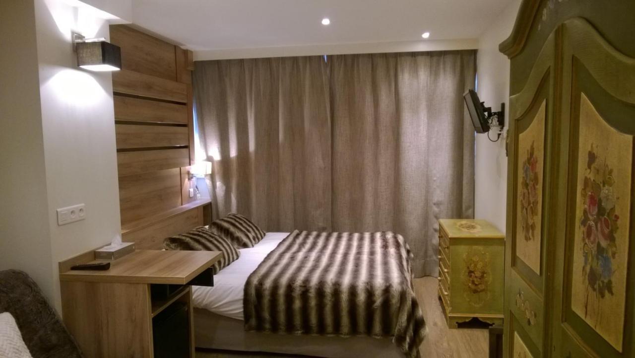Hotel Vallee Blanche Chamonix Room photo