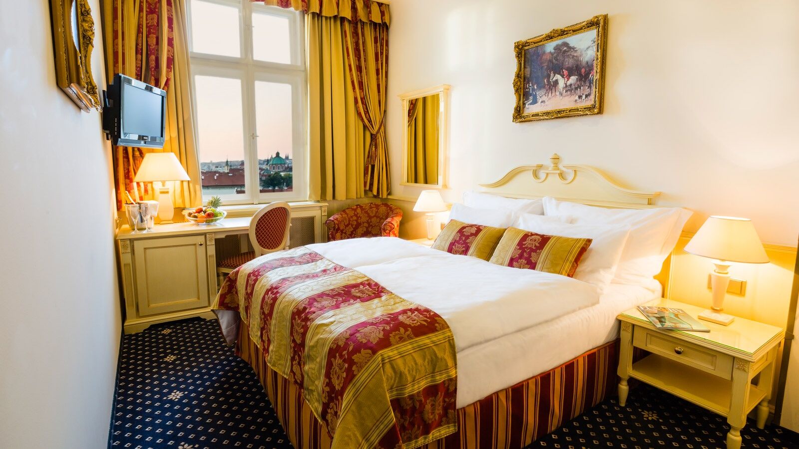 Luxury Family Hotel Royal Palace Prague Room photo