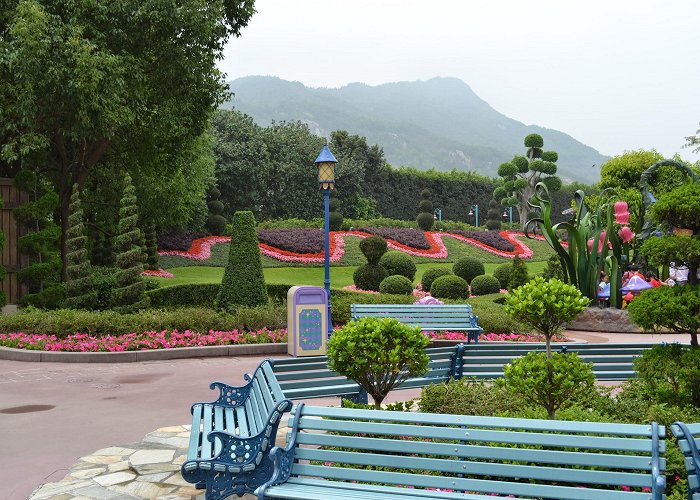 Hong Kong Disneyland photo