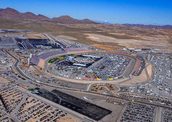 Las Vegas Motor Speedway photo