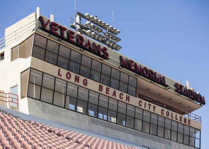 Veterans Memorial Stadium photo