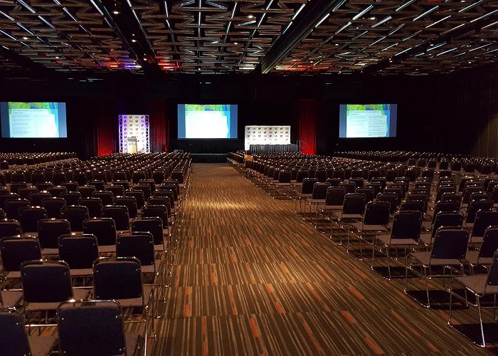 Convention Centre Montreal photo