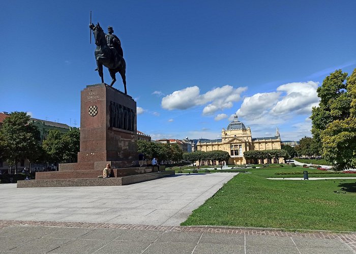 Zagreb Central Station photo