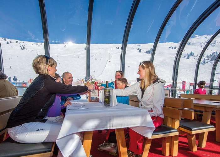 Hochzeiger Bergbahnen Pitztal AG Panorama Lounge Zeigerrestaurant │Hochzeiger photo