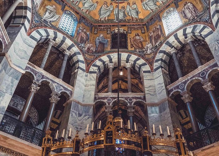 Aachen Cathedral A Guide to Aachen Cathedral (Charlemagne's Cathedral) | solosophie photo