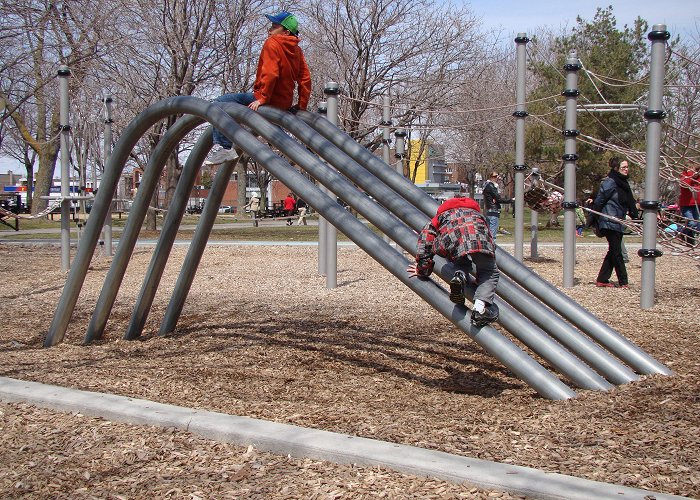 Lafontaine Park Parc Lafontaine | PlayGroundology photo