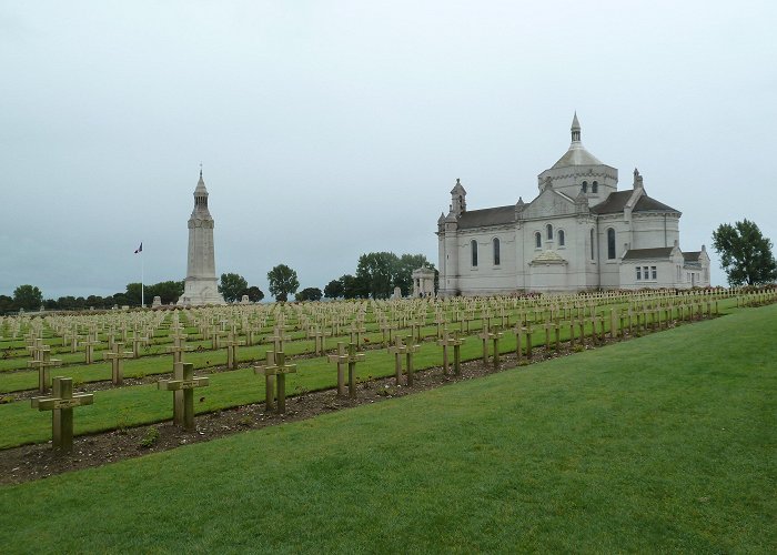 Canadian National Vimy Memorial Things to Do in Ablain-Saint-Nazaire in 2024 | Expedia photo