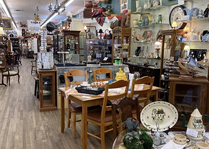 Antique Marketplace Marketplace Antiques | Virtual Storefronts Search Engine photo