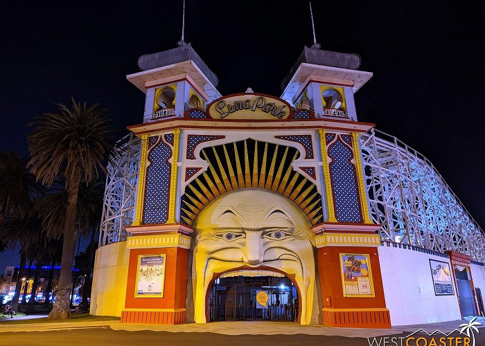 Luna Park Melbourne Luna Park Melbourne — Restcoaster photo