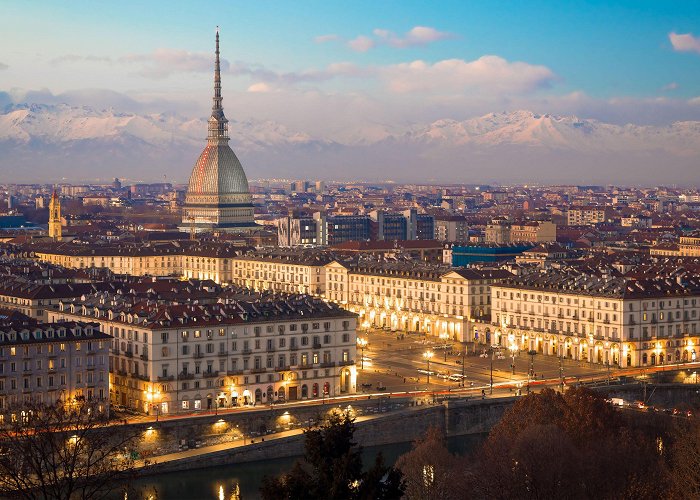 Torino Oval Lingotto Indoor Arena Christies - Turin art city guide photo