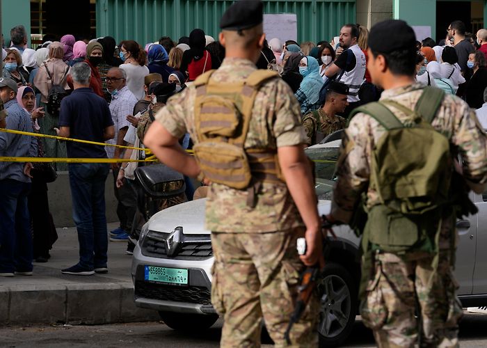 Zoobotânico de Brusque Mired in crises, Lebanese begin voting for new parliament : NPR photo